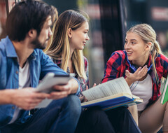 Успехи и провалы: стали известны результаты экзаменов A‑level