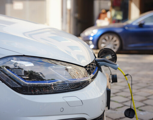 Исключений не будет: владельцы электромобилей начнут платить за въезд в центр Лондона