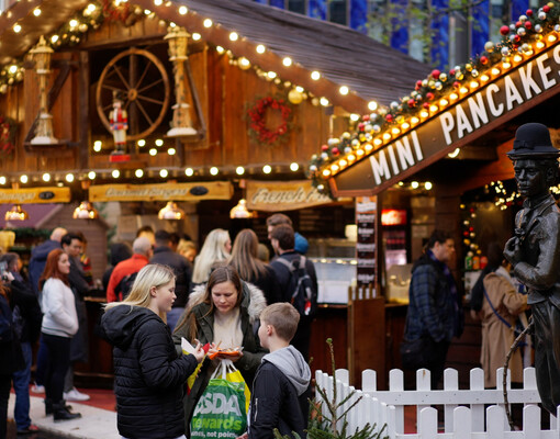 Дорогое удовольствие: рождественские ярмарки критикуют за накрутку цен