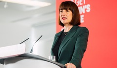 Минфин оценит последствия отмены особого налогового режима для лиц без британского домицилия