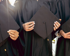 Британские вузы поддерживают взрослых выпускников в смене карьеры