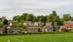 «Страхование от терроризма»: жители британского поселка жалуются на счета от управляющей компании