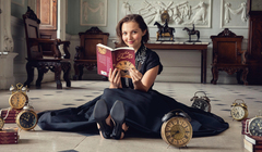 «Тайна семи циферблатов»: почему экранизации детективов Агаты Кристи до сих пор интересно смотреть