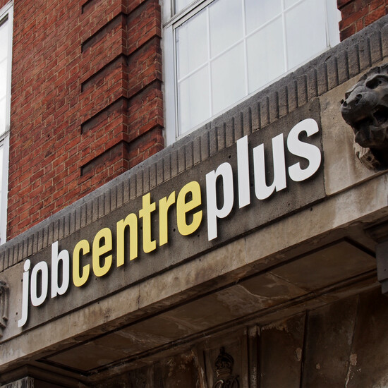 Безработица в Британии продолжит расти в 2026 году