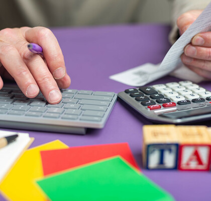 Налоги, вычеты и отчетность: что изменится для самозанятых, удаленных работников и наследников сельхозугодий?