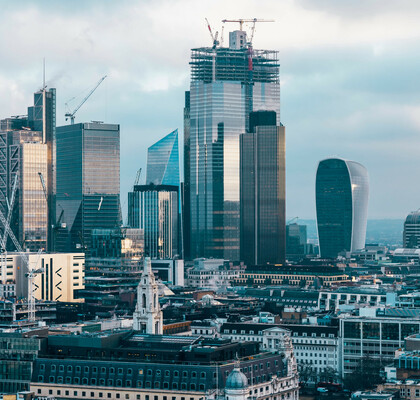 Финансовый сектор Сити показал самый быстрый рост за тридцать лет