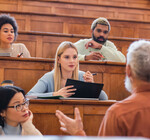 Университеты Англии будут штрафовать за ограничение свободы слова преподавателей и спикеров