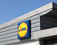Придется подвинуться: Lidl вытеснил Morrisons из пятерки крупнейших сетей супермаркетов