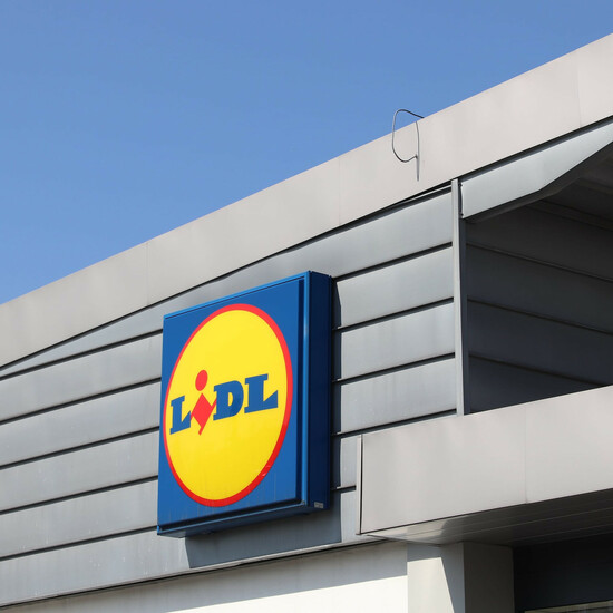 Придется подвинуться: Lidl вытеснил Morrisons из пятерки крупнейших сетей супермаркетов