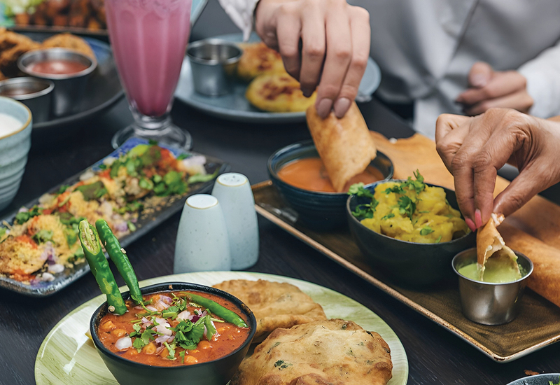 Фото: facebook.com/SakonisUK